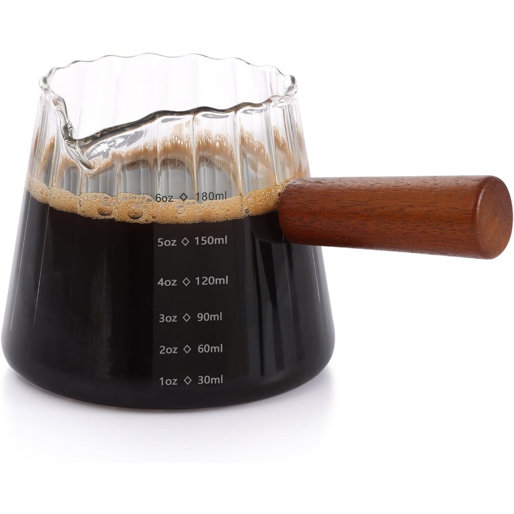 Home Barista - V字型注ぎ口エスプレッソショットグラス 6オンス 木製ハンドル付き リブ付きミルクコーヒー計量カップ バリスタ ホームカフェ用
