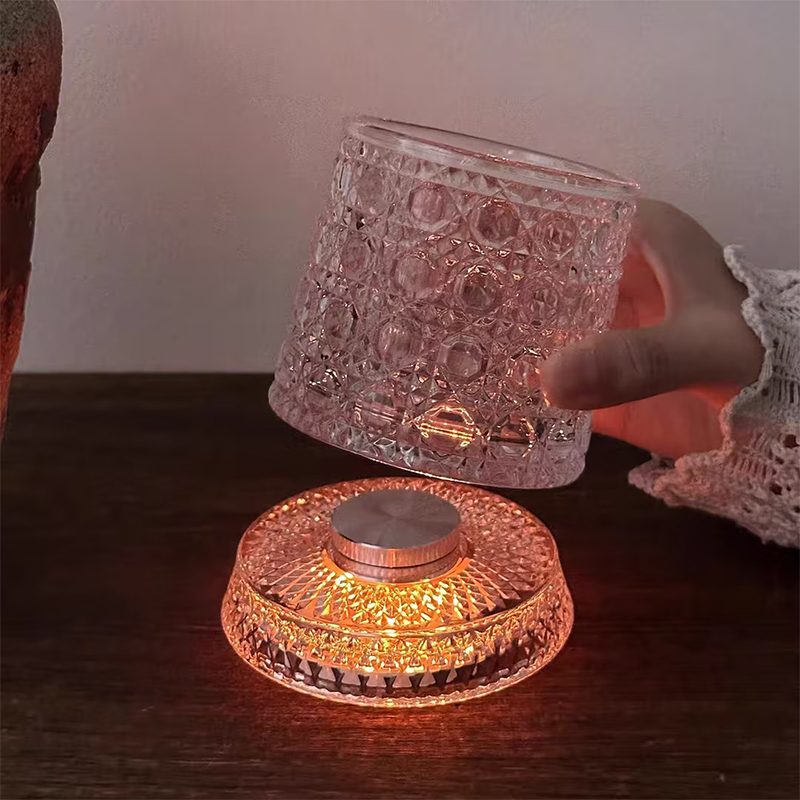 360 °   LEDライト付き回転式ウイスキーグラス、回転 - Old Fashioned Glass のレビューと価格