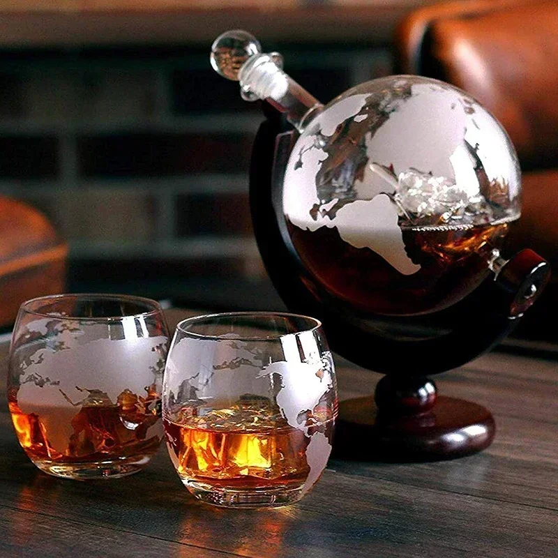 クリエイティブな地球のディテール,鉛フリーのカラフ,絶妙な木 - Decanter Globe Set のレビューと価格