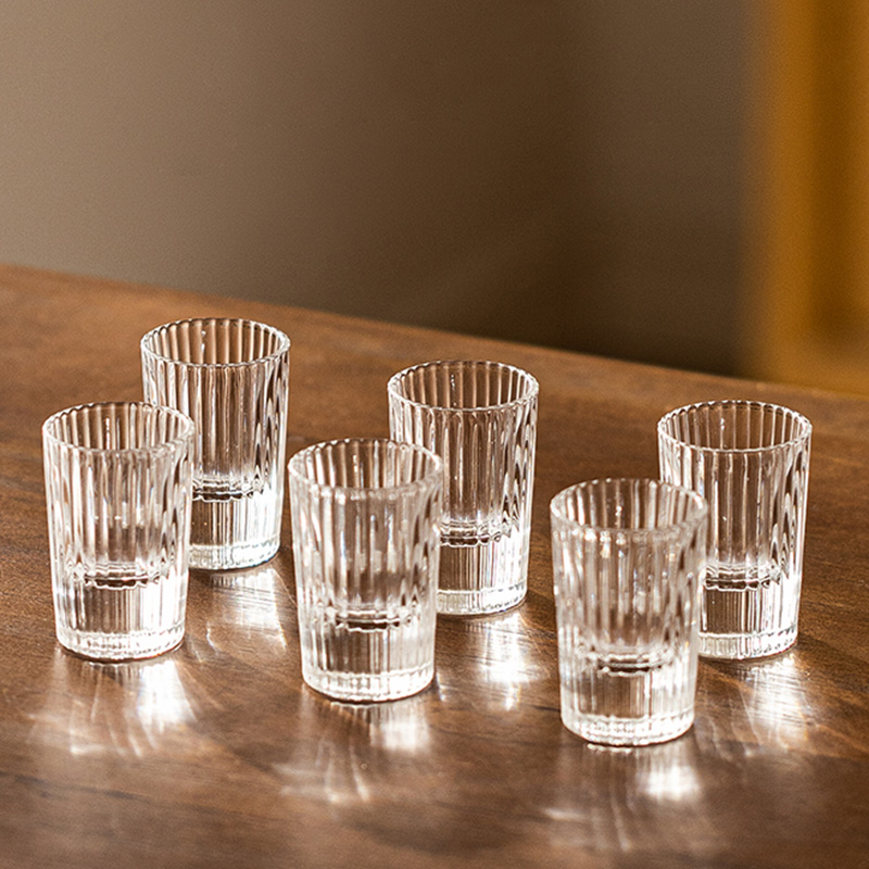 ストライプの外国製ワイングラス,小容量の酒グラス,透明なブラ - Old Fashioned Glass のレビューと価格