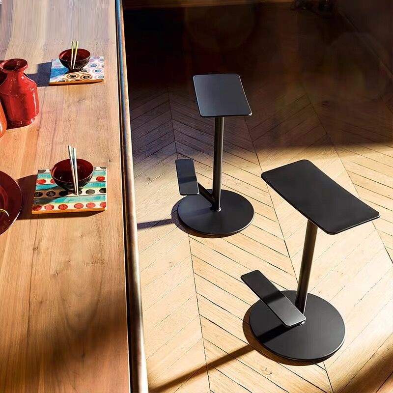 モダンなメタルハイバースツール、スカンジナビア風カウンターチ - Home Bar Seating のレビューと価格